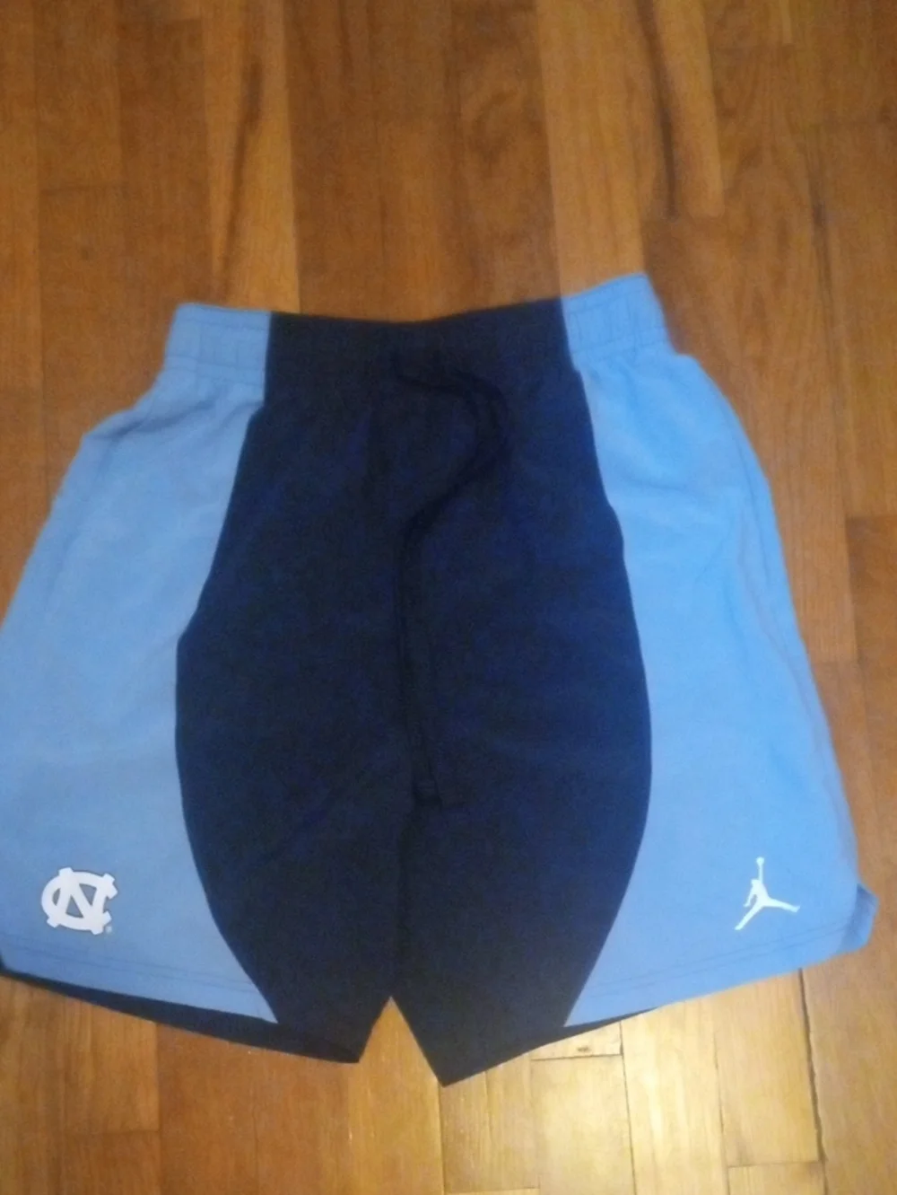 JORDAN drifit shorts, Carolina blue, men medium